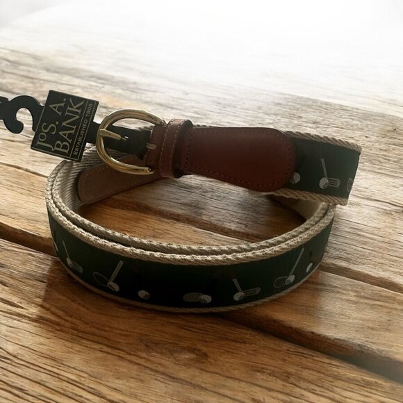 JOS A BANK Men's Golf Print Green Belt Size 44 NEW NWT - Picture 1 of 8